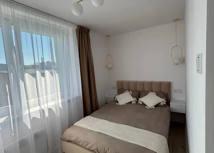 Apartament Gold Rynek Mieroszow Wi-Fi, Nc Plus, Doba Od 14 Do 12